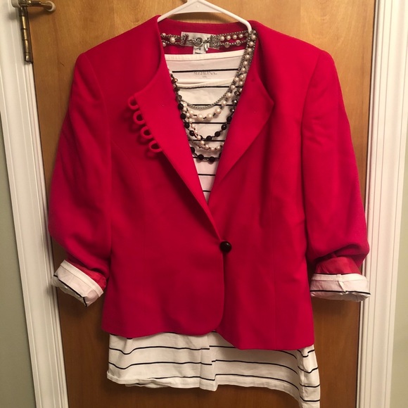 Flawless Vintage Dior✨Red Blazer